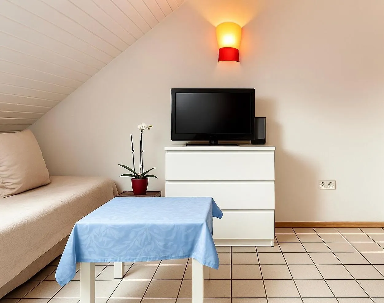 Duesseldorf Ruhige Unterkunft, Parkplaetze & Top- Anbindung Zur City & Messe 0*, 뒤셀도르프